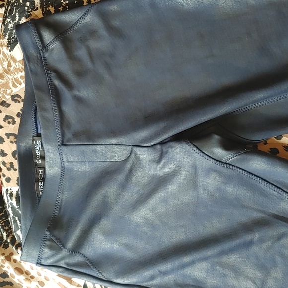 ✅Conrad C collection Leggings - Picture 2 of 6